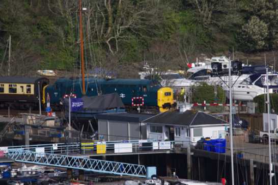 14 February 2022 - 14-23-03
here has been repair work on the level crossing at Darthaven marina The railway company's diesel was the first to check out the different tracks.
----------------
Kingswear railway diesel loco